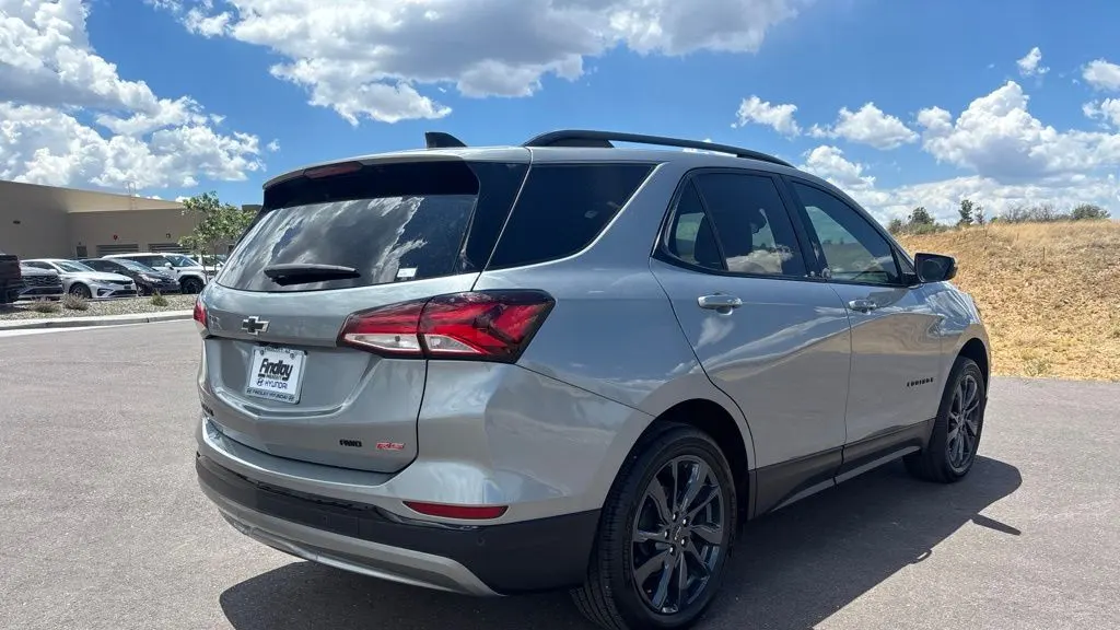 2024 Chevrolet Equinox RS