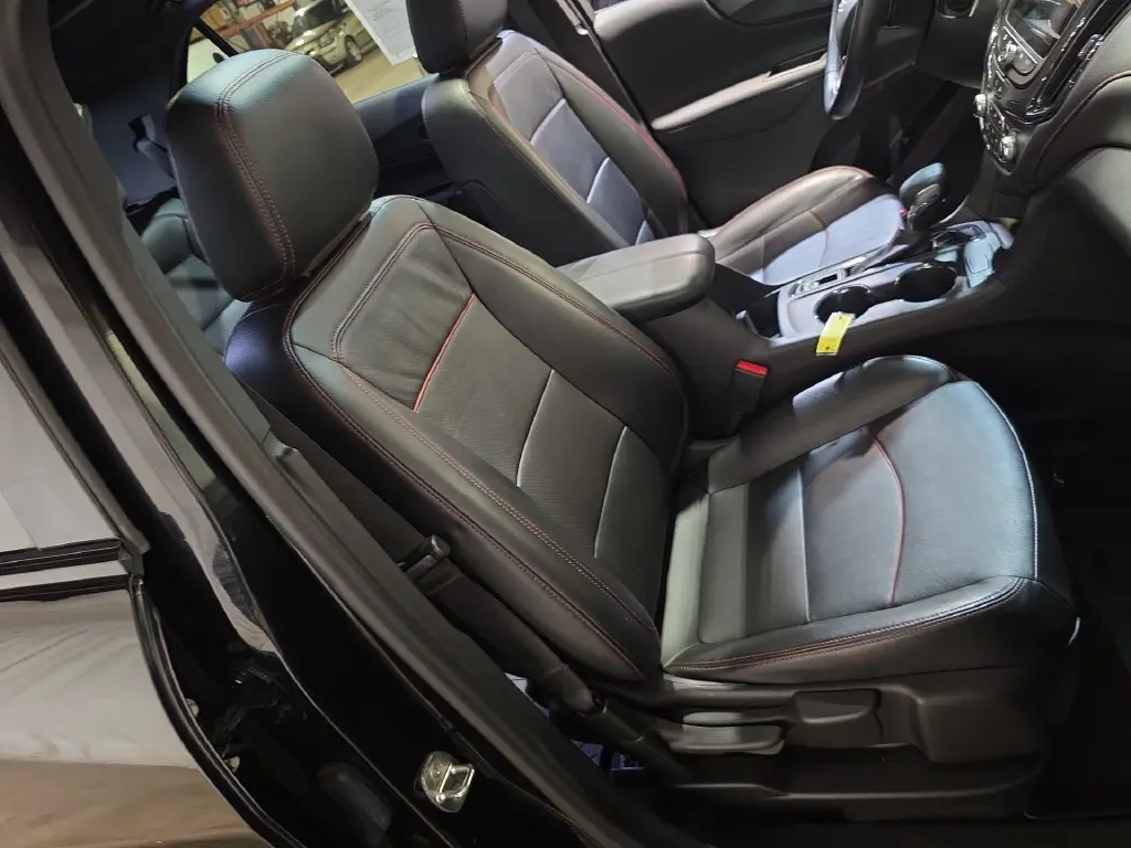 2023 Chevrolet Equinox - $23,750