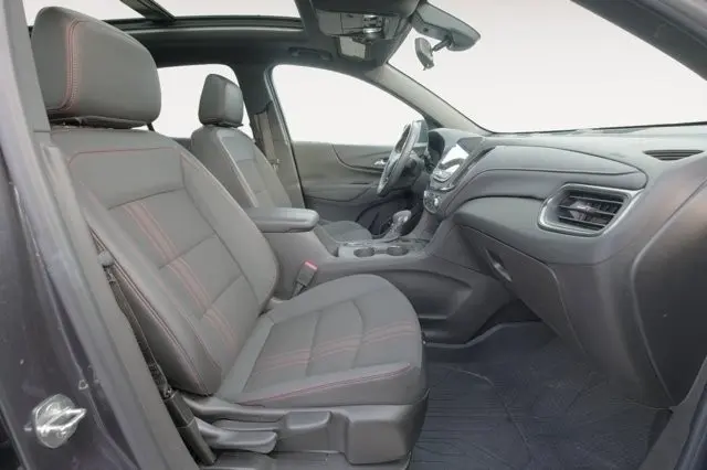 2022 Chevrolet Equinox - $26,995