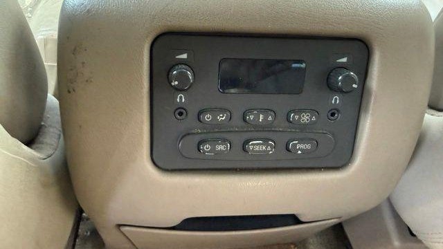 2004 Chevrolet Suburban 1500 Z71