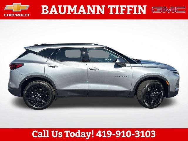 2024 Chevrolet Blazer LT — photo 1 of 12
