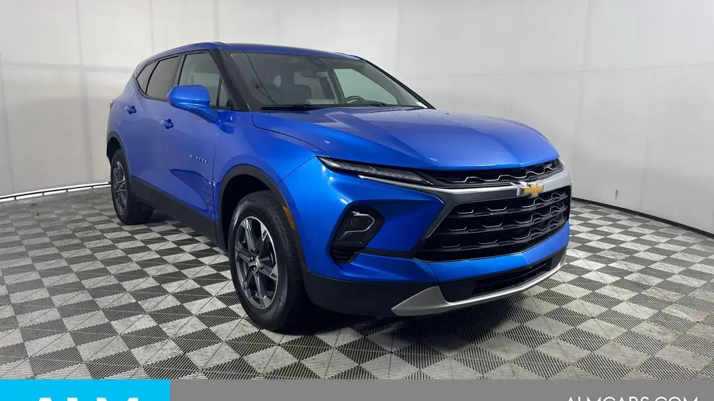 2025 Chevrolet Blazer LT