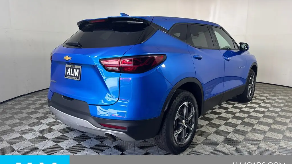 2025 Chevrolet Blazer LT
