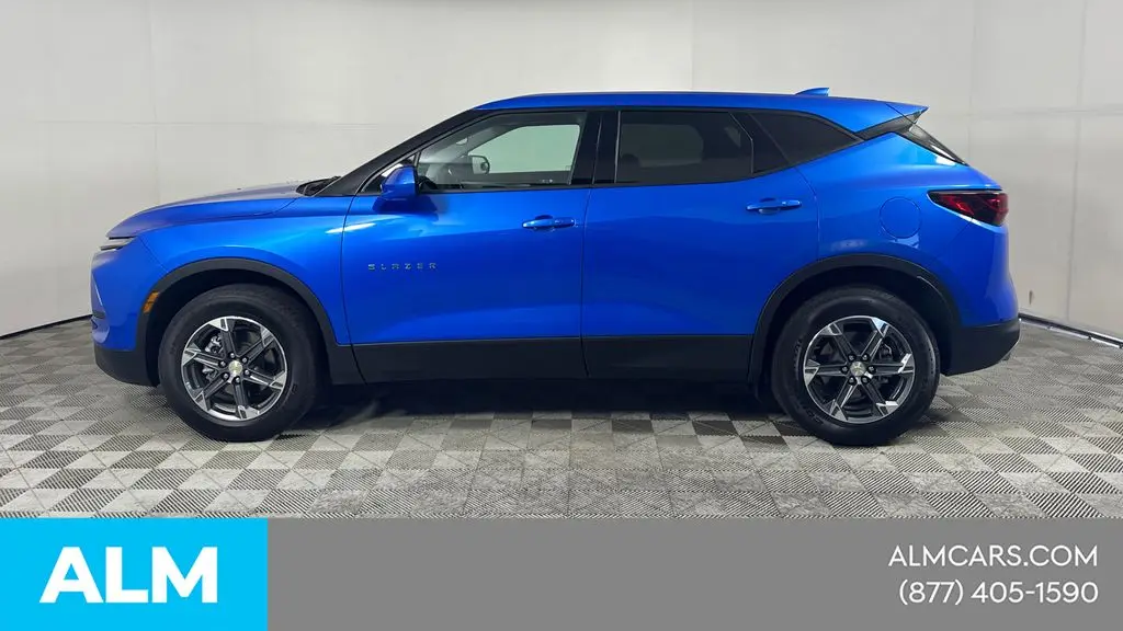 2025 Chevrolet Blazer LT