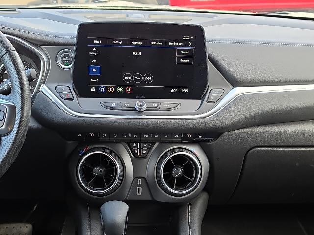 2025 Chevrolet Blazer - $21,588