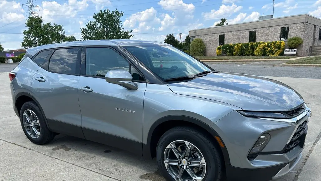 2025 Chevrolet Blazer LT