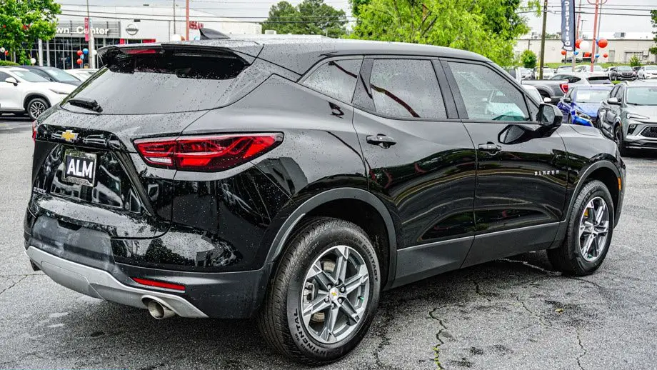 2025 Chevrolet Blazer LT