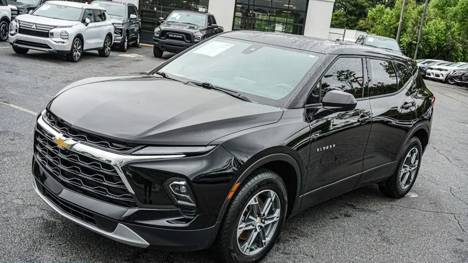 2025 Chevrolet Blazer LT