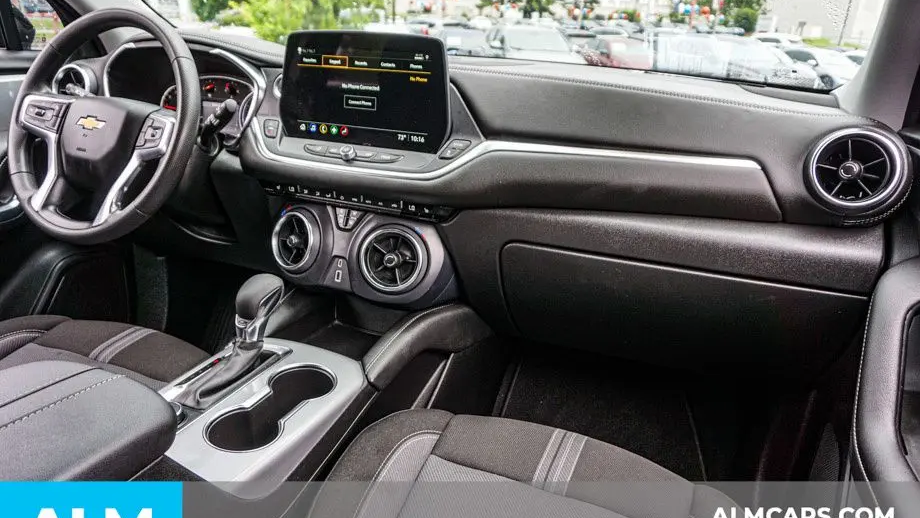 2025 Chevrolet Blazer LT