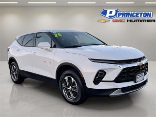 2025 Chevrolet Blazer with Summit White Exterior