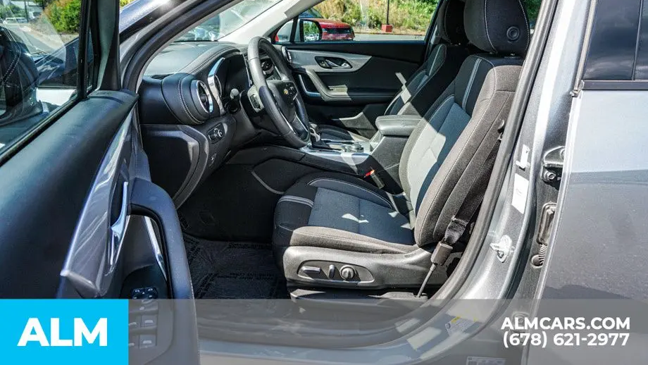 2025 Chevrolet Blazer LT
