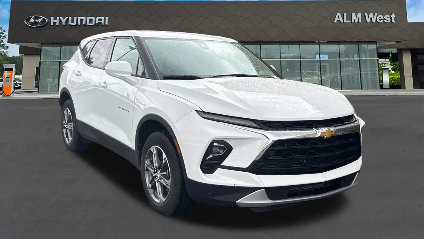 2025 Chevrolet Blazer LT