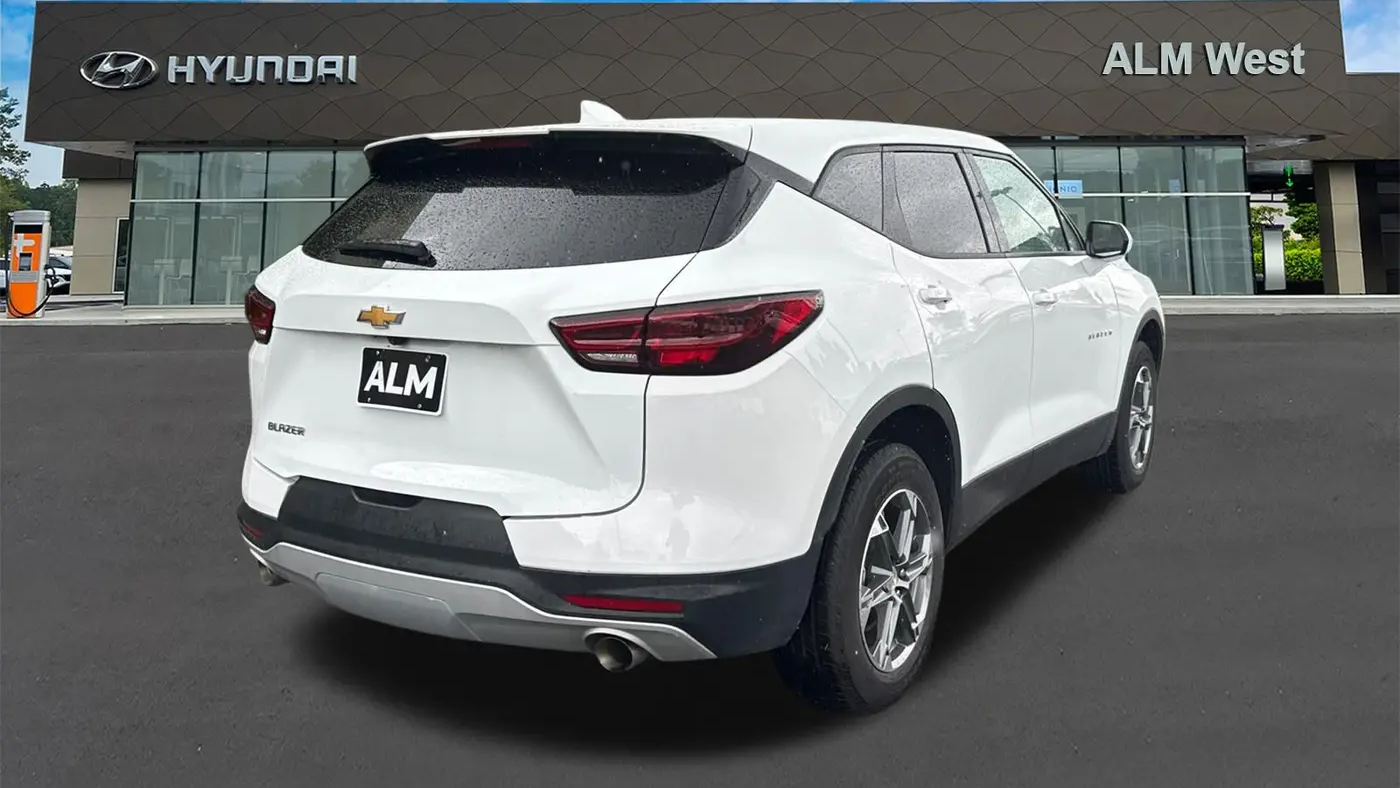 2025 Chevrolet Blazer LT