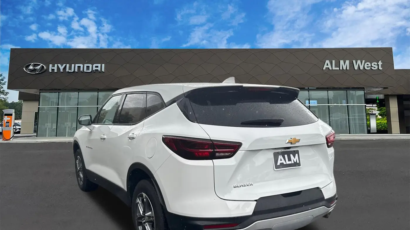 2025 Chevrolet Blazer LT