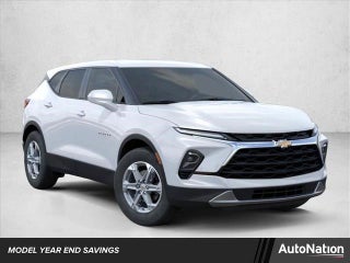 2025 Chevrolet Blazer with Summit White Exterior