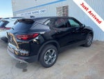 2025 Blazer Thumbnail 13
