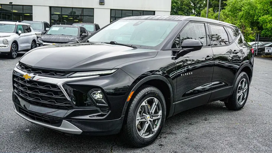 2025 Chevrolet Blazer LT