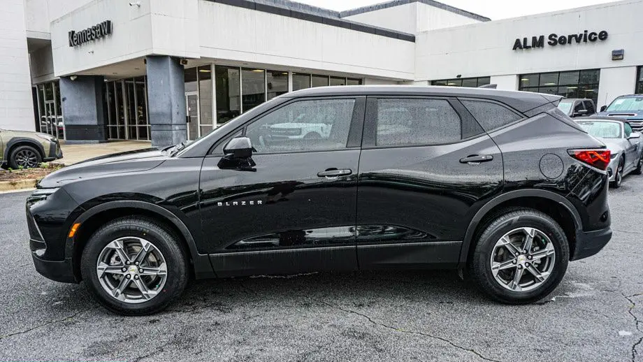 2025 Chevrolet Blazer LT