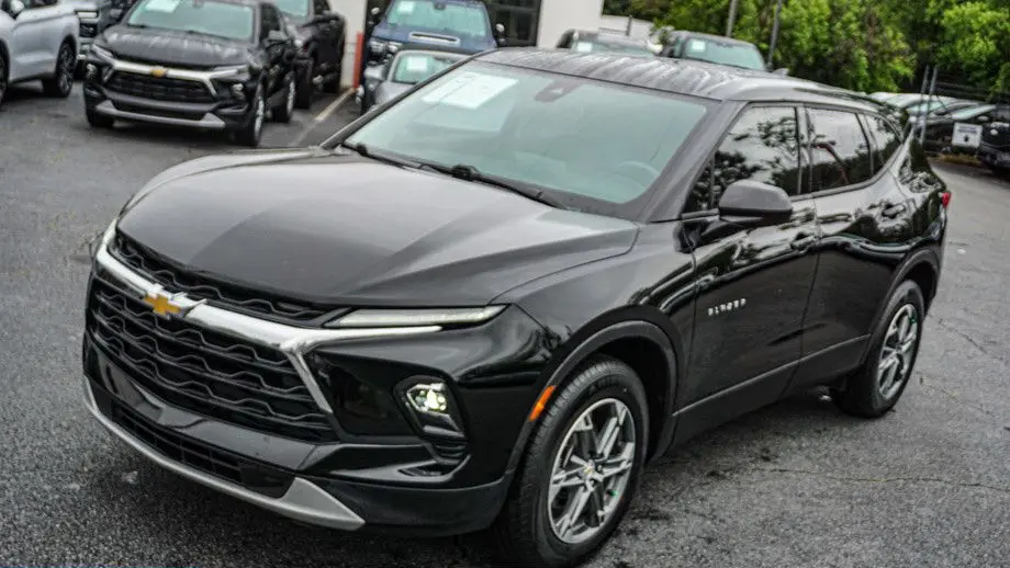 2025 Chevrolet Blazer LT