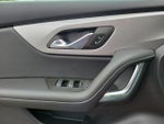 2023 Blazer Thumbnail 19