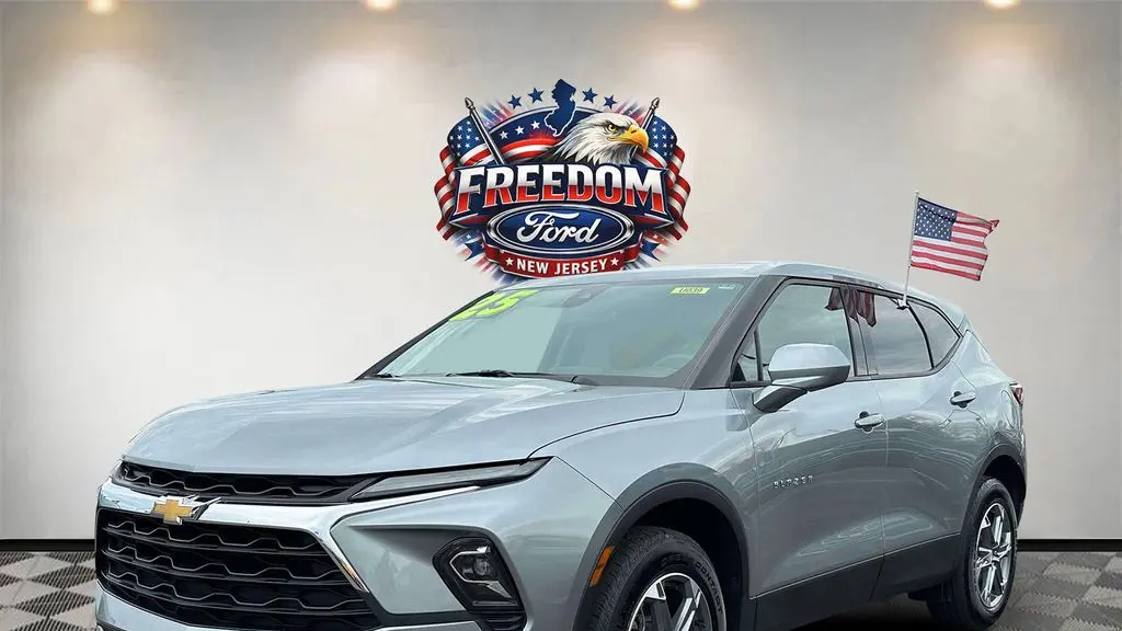 2025 Chevrolet Blazer LT