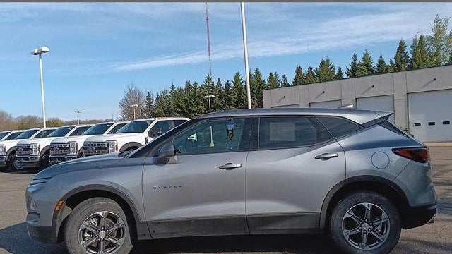 2025 Chevrolet Blazer LT