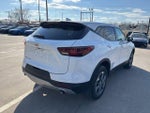 2025 Blazer Thumbnail 16