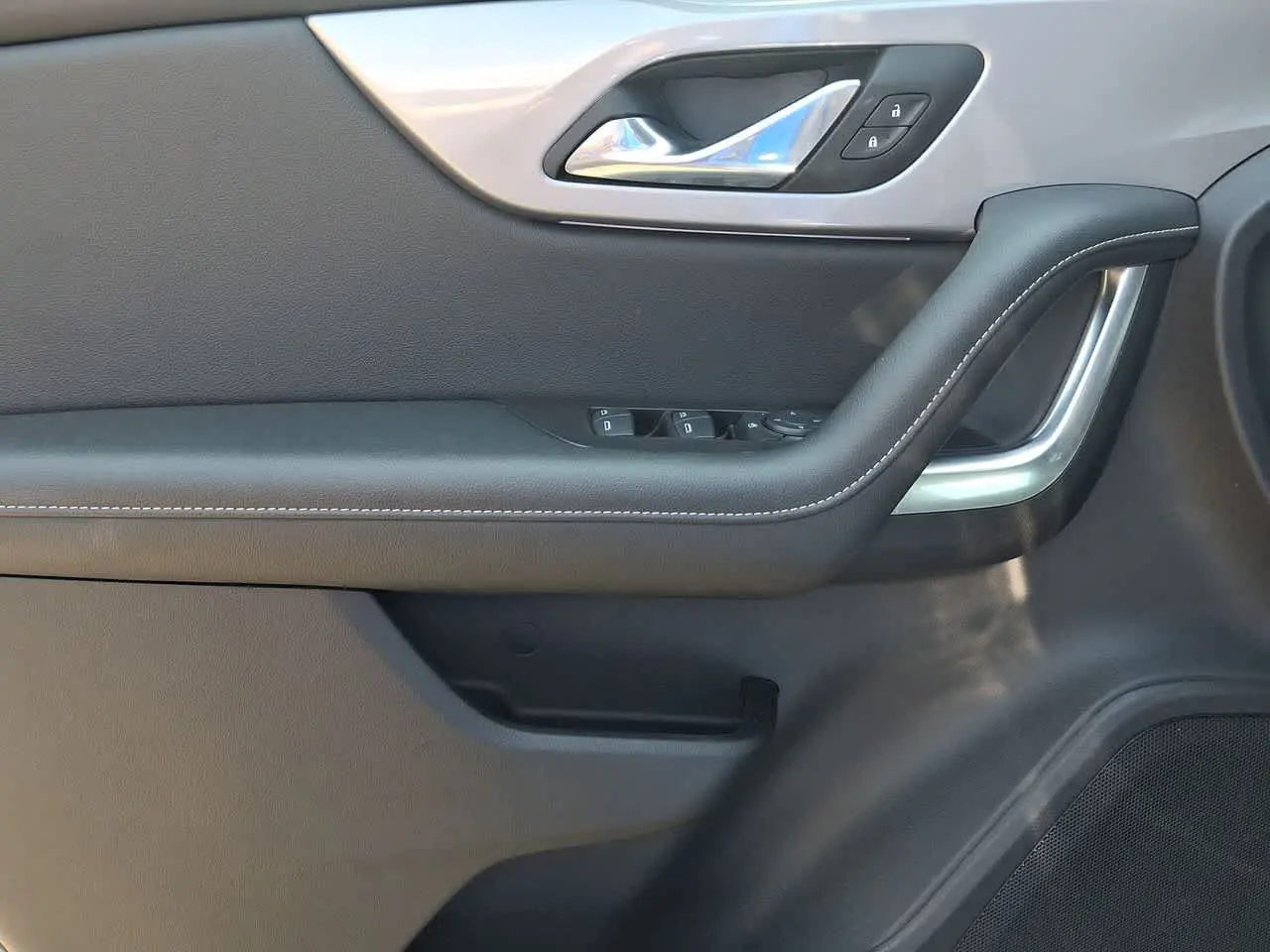 2025 Chevrolet Blazer - $24,951