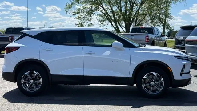 2025 Chevrolet Blazer LT