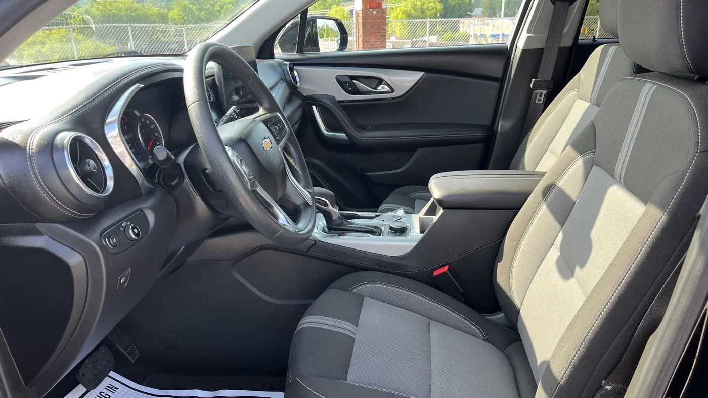 2025 Chevrolet Blazer LT