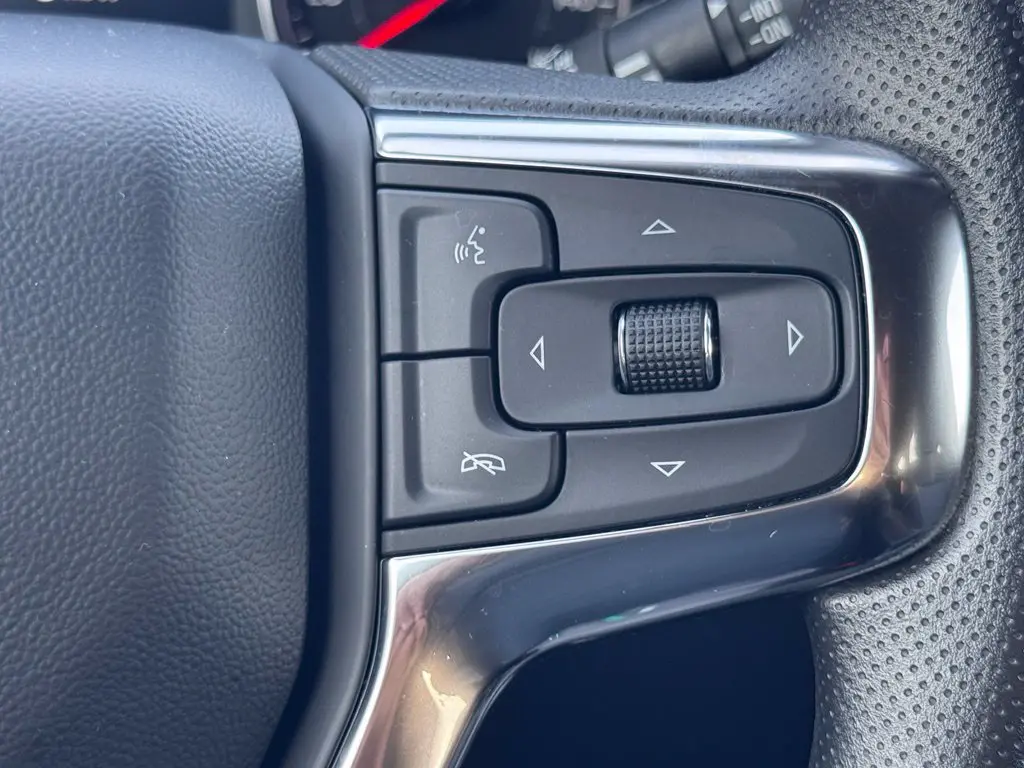 2025 Chevrolet Blazer - $24,342