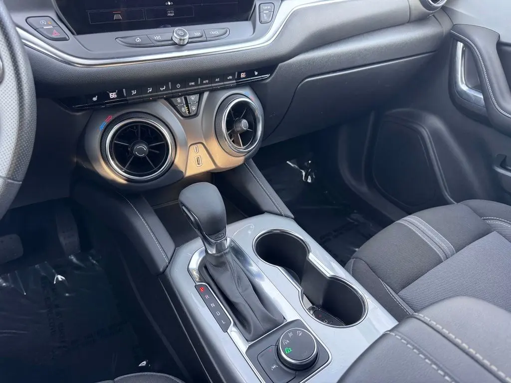 2025 Chevrolet Blazer - $24,342