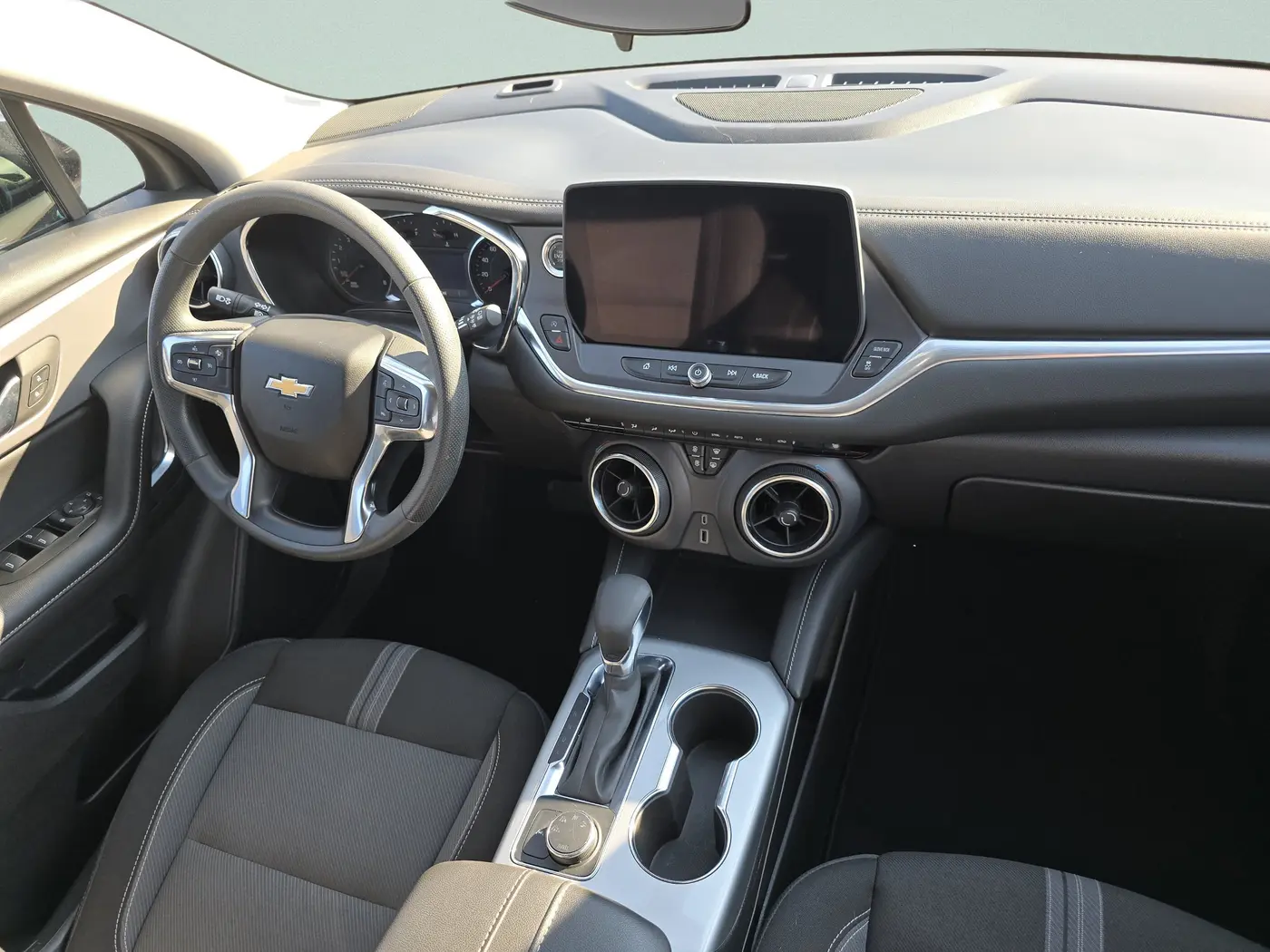 2025 Chevrolet Blazer - $24,996