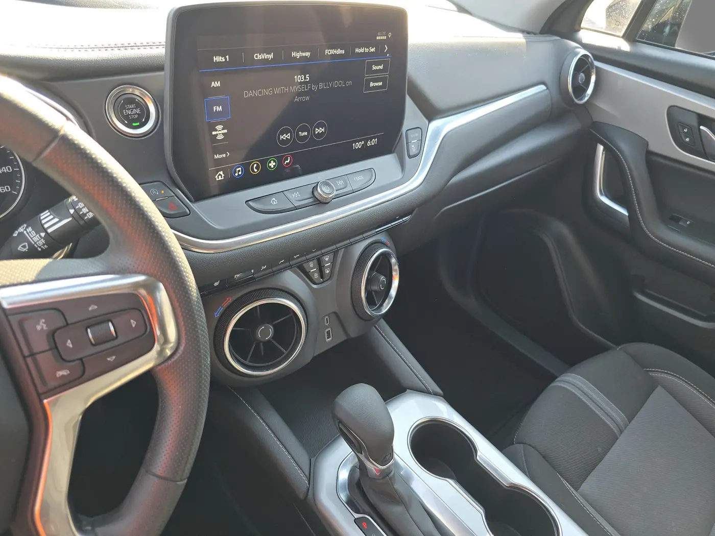 2025 Chevrolet Blazer - $24,996