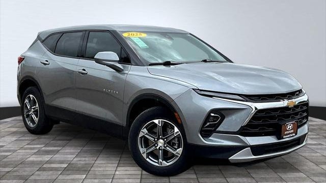 2025 Chevrolet Blazer LT