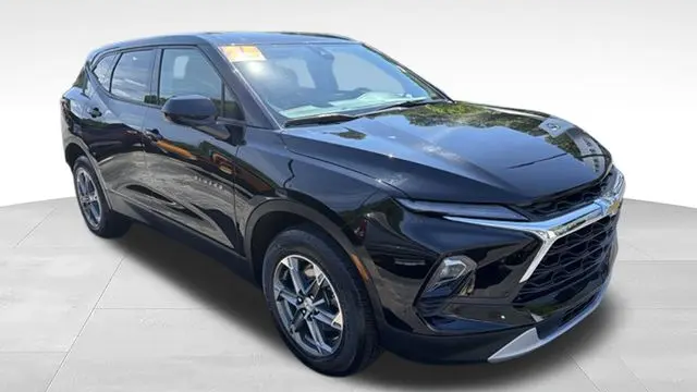 2025 Chevrolet Blazer LT