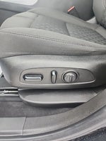 2020 Blazer Thumbnail 16