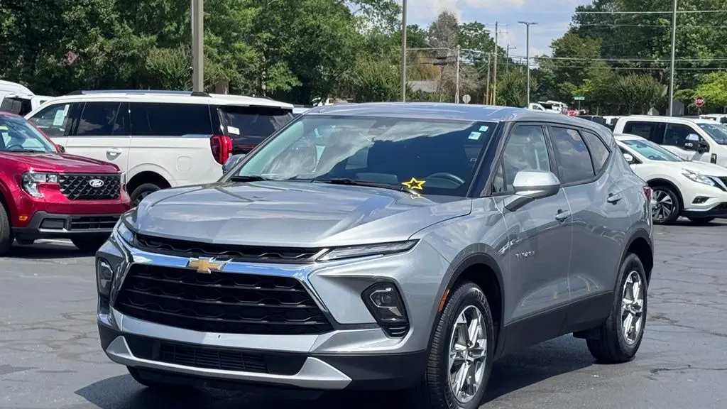 2025 Chevrolet Blazer LT