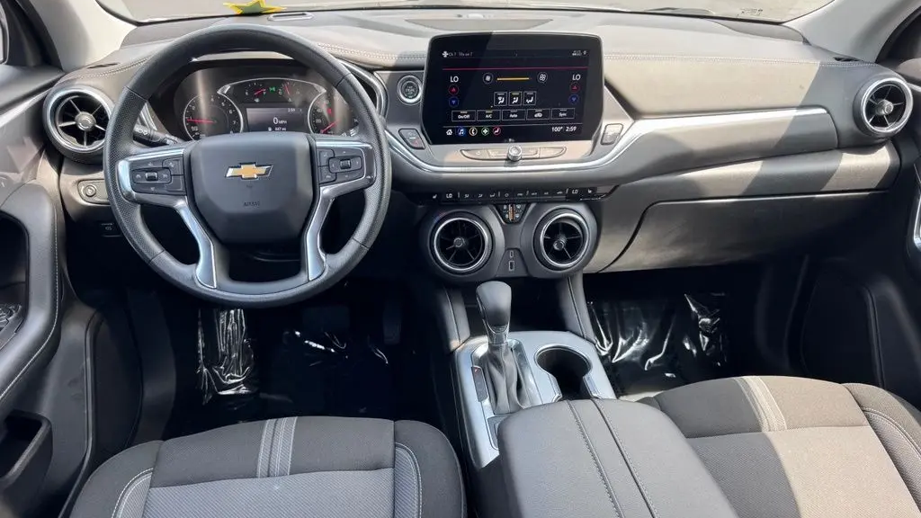 2025 Chevrolet Blazer LT