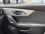 2025 Blazer Thumbnail 24