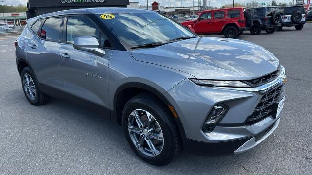 2025 Chevrolet Blazer LT