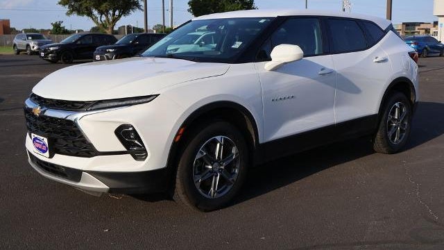 2025 Chevrolet Blazer LT