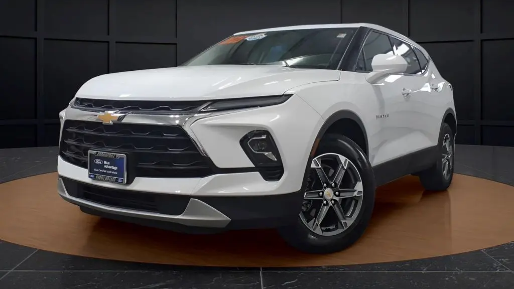 2025 Chevrolet Blazer LT