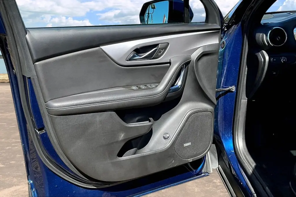 2022 Chevrolet Blazer - $22,500