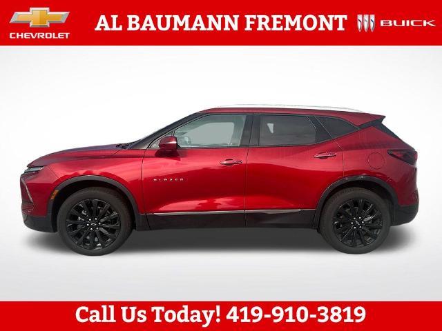 2023 Chevrolet Blazer Premier — photo 1 of 12