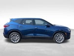 2022 Blazer Thumbnail 9