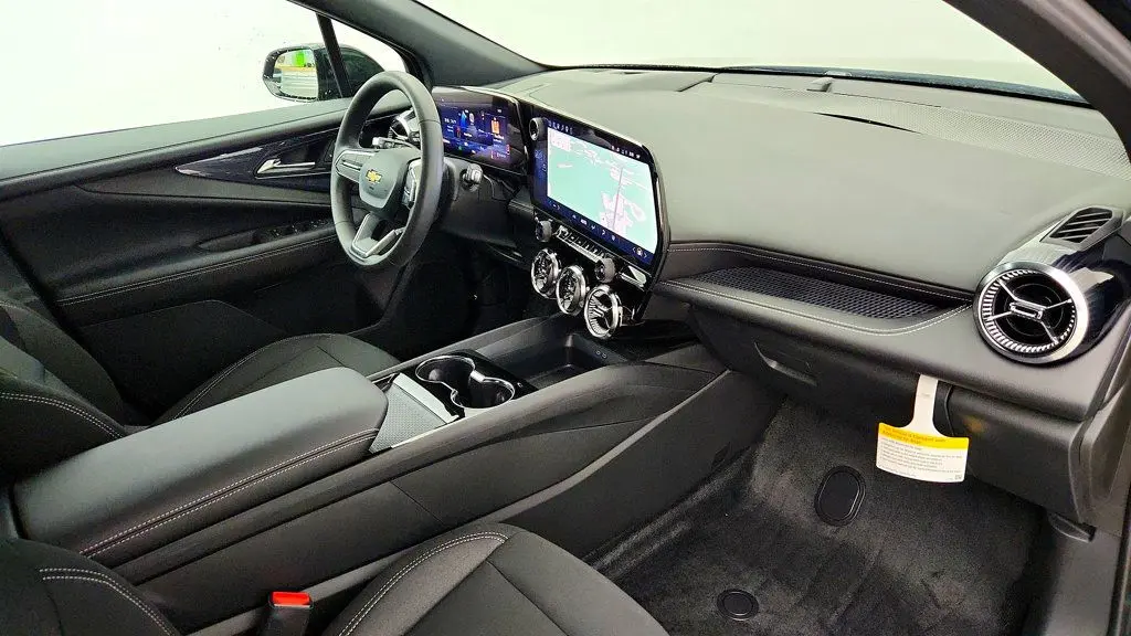 2026 Chevrolet Blazer - $35,195