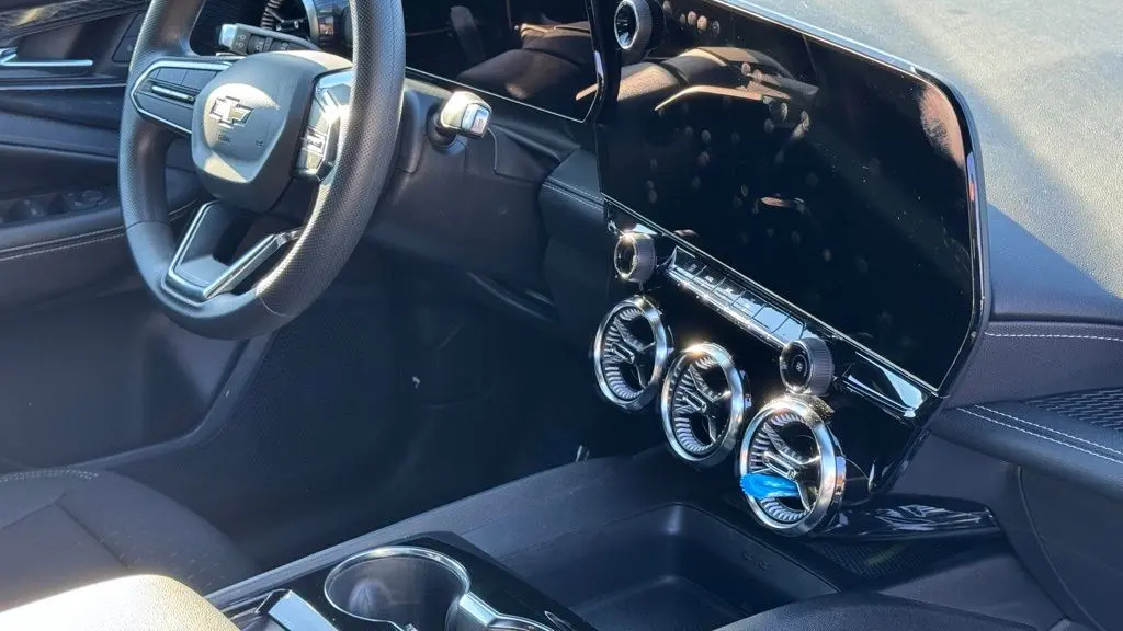 2025 Chevrolet Blazer EV LT