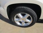 2011 Avalanche Thumbnail 3