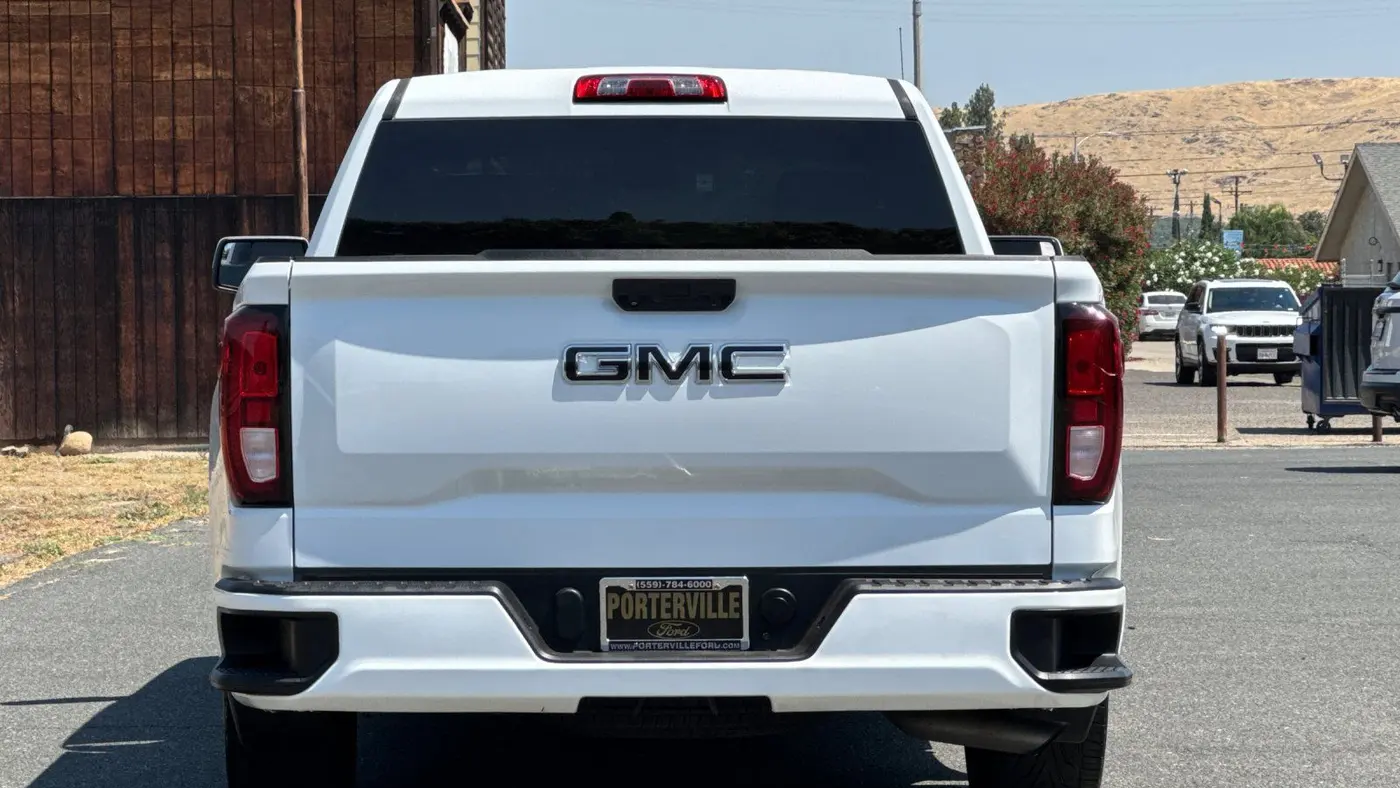 2023 GMC Sierra 1500 Pro